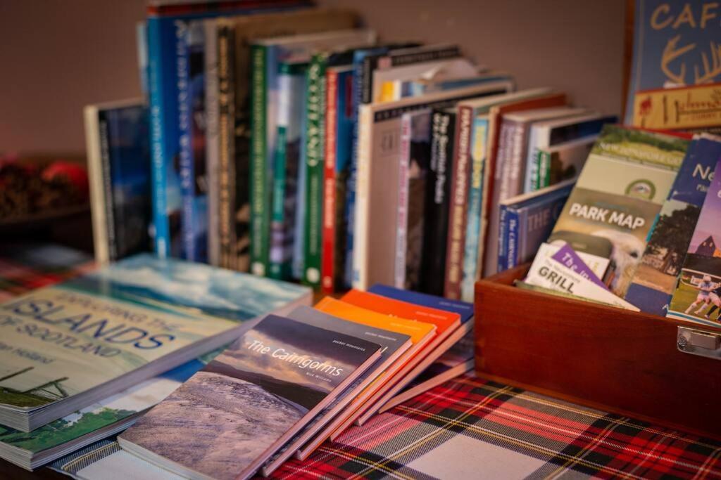 The Beeches Studio, Highlands Of Scotland Newtonmore Eksteriør billede